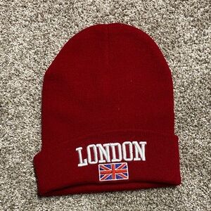 Red London Beanie unisex pre owned